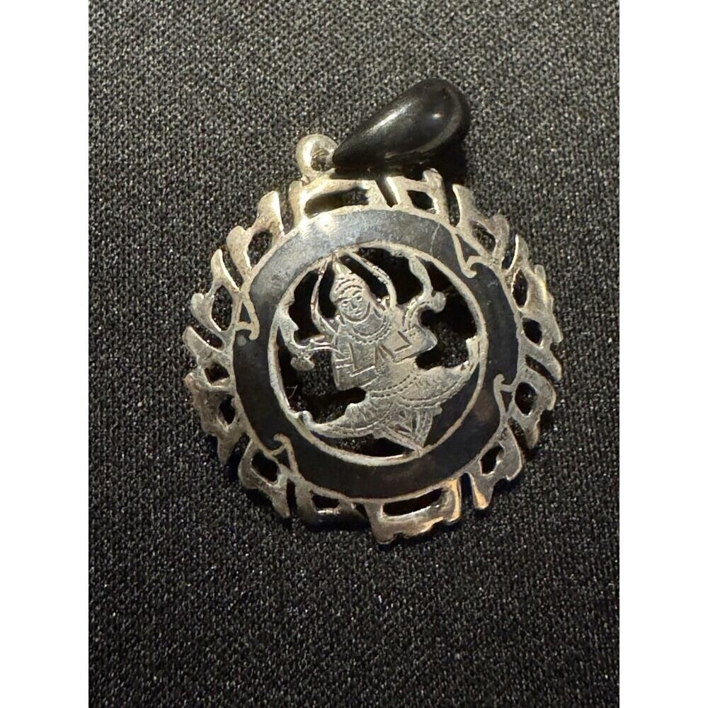 925 Sterling Silver Siam Pendant / Brooch - Picture 2 of 5